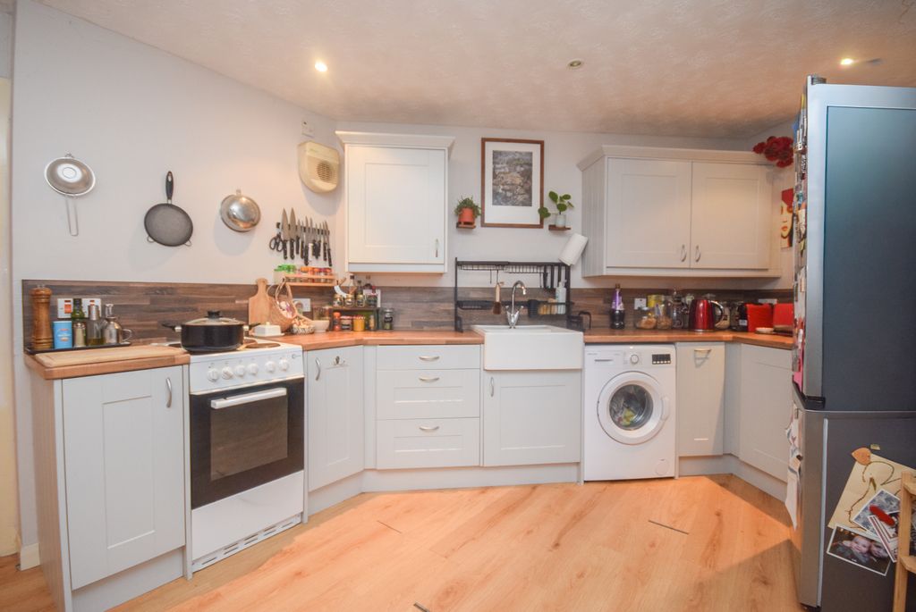 Property photo 2 of 14 Dsc_0097-2