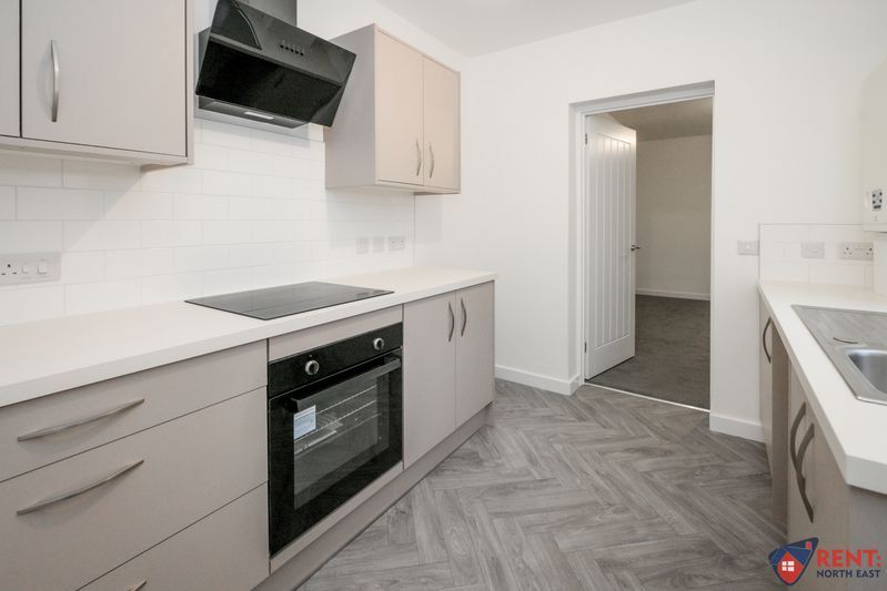 Property photo 1 of 10 Photo 3