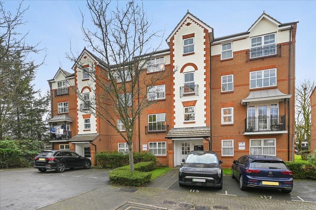 Property photo 1 of 11