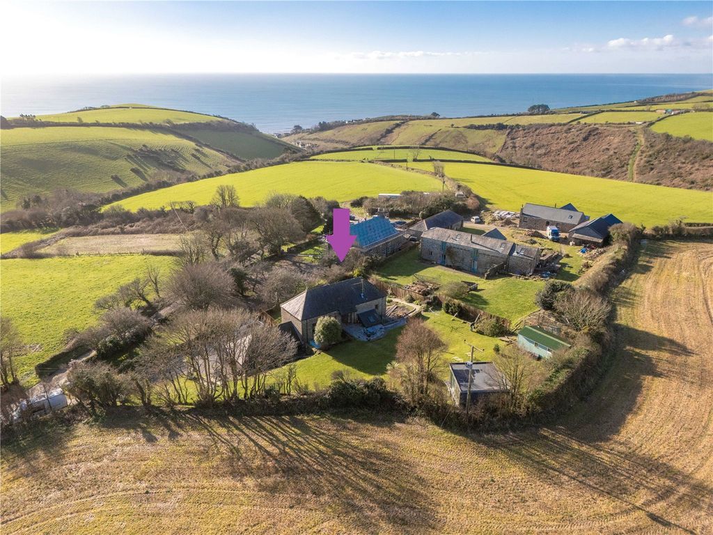 Property photo 1 of 19 Picture No. 36