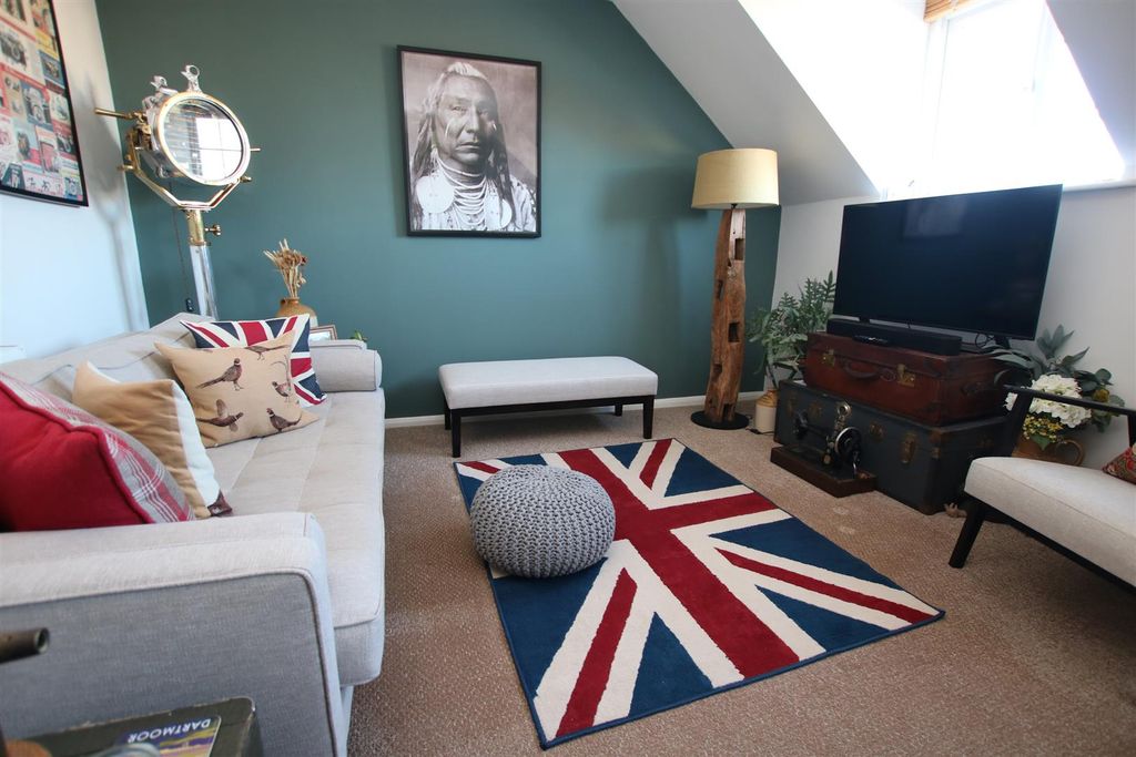 Property photo 3 of 13 Living Area 1.Jpg