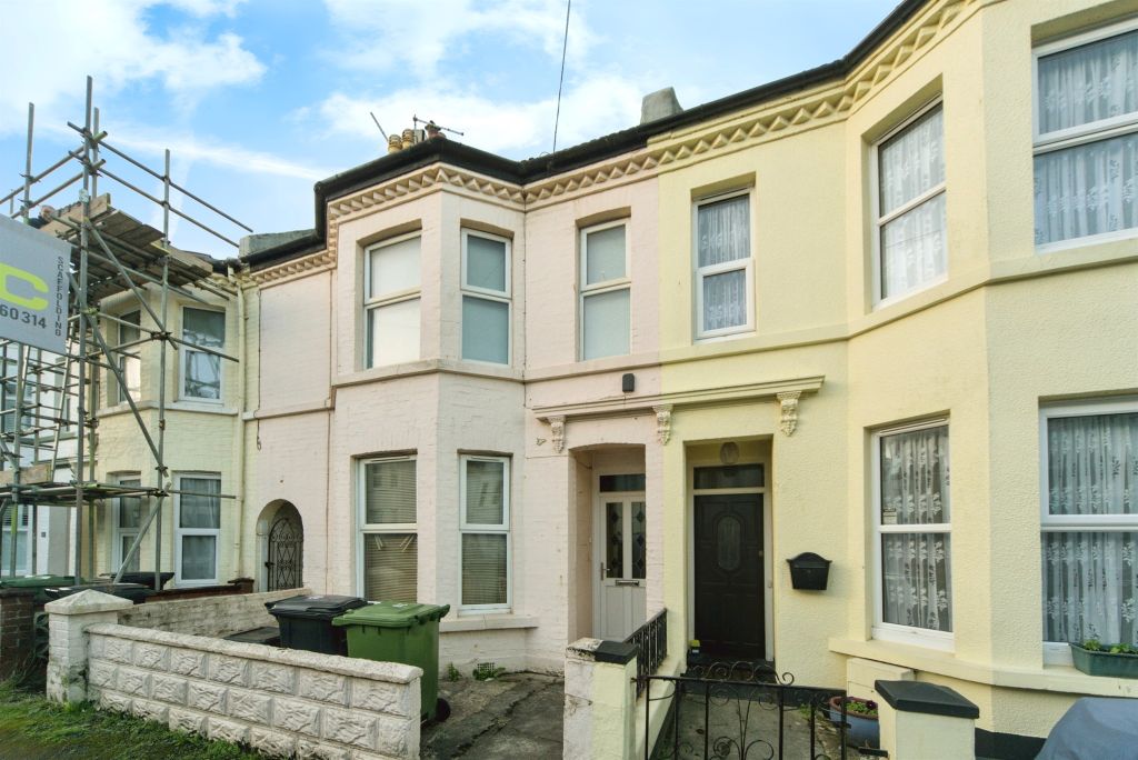 Property photo 2 of 15