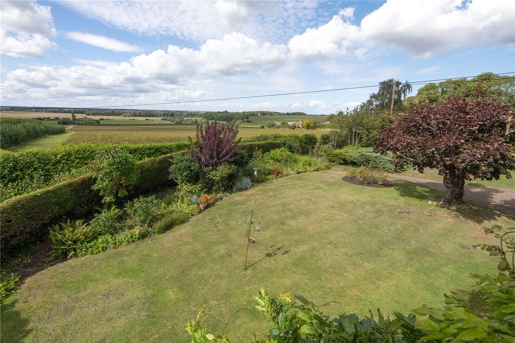 Property photo 3 of 29 Picture No. 07