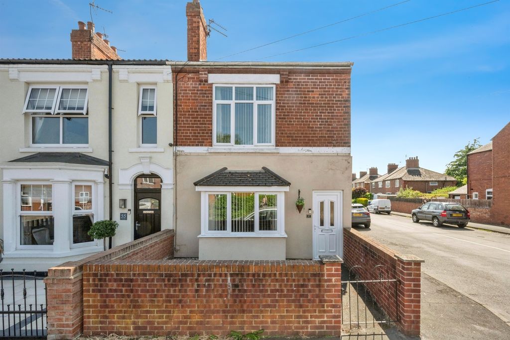 Property photo 1 of 17