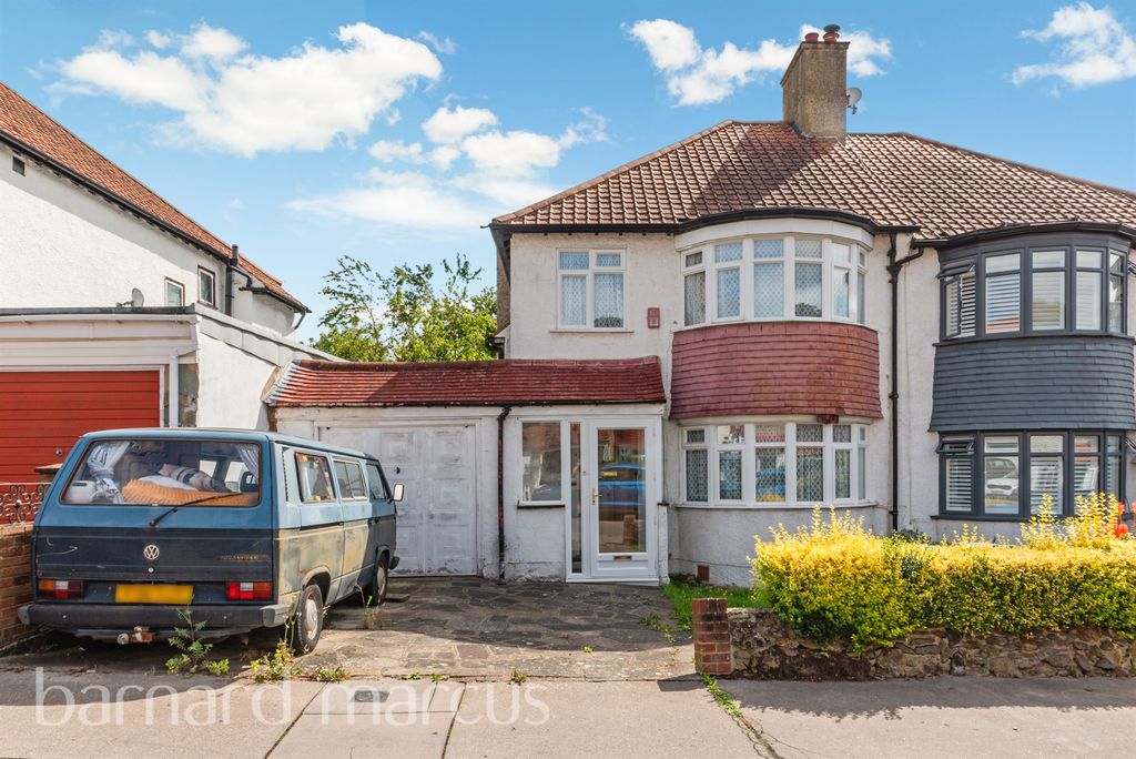 Property photo 1 of 15