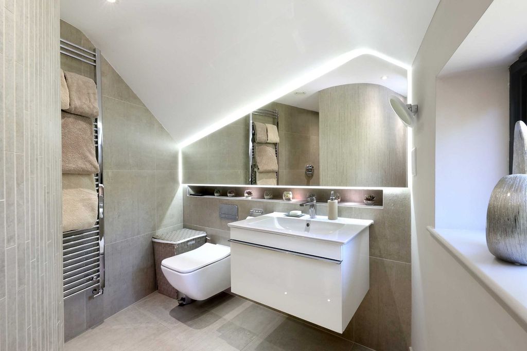 Additional image 13 of 4 bed detached house for saleLower Cookham Road, Maidenhead, Berkshire SL6