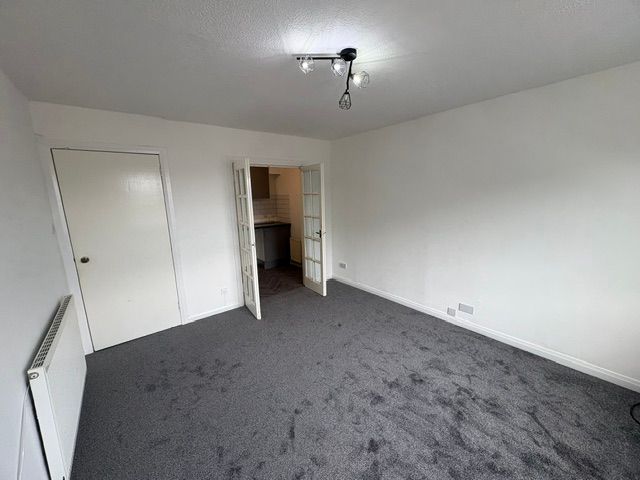Property photo 2 of 19 Photo 2