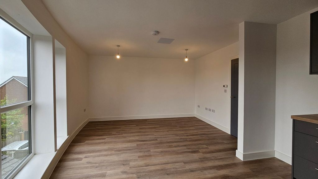 Property photo 3 of 7 Photo 3