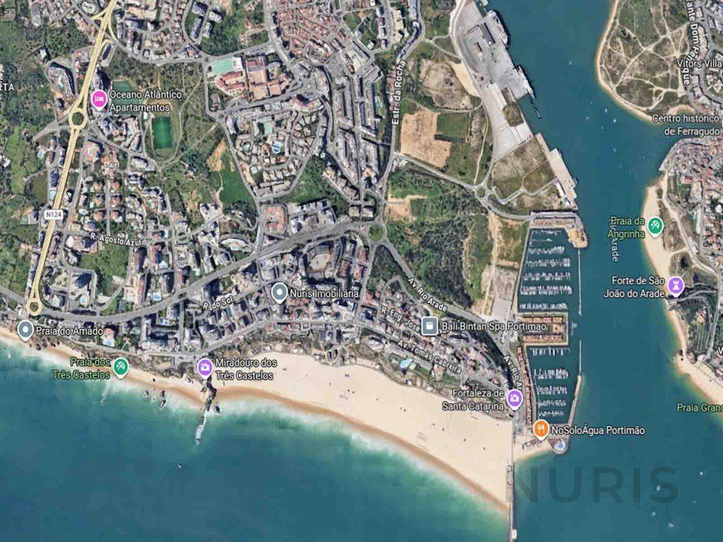 Property photo 1 of 8 Plot Of Land - Building For Sale In Praia Da Rocha | Portimão