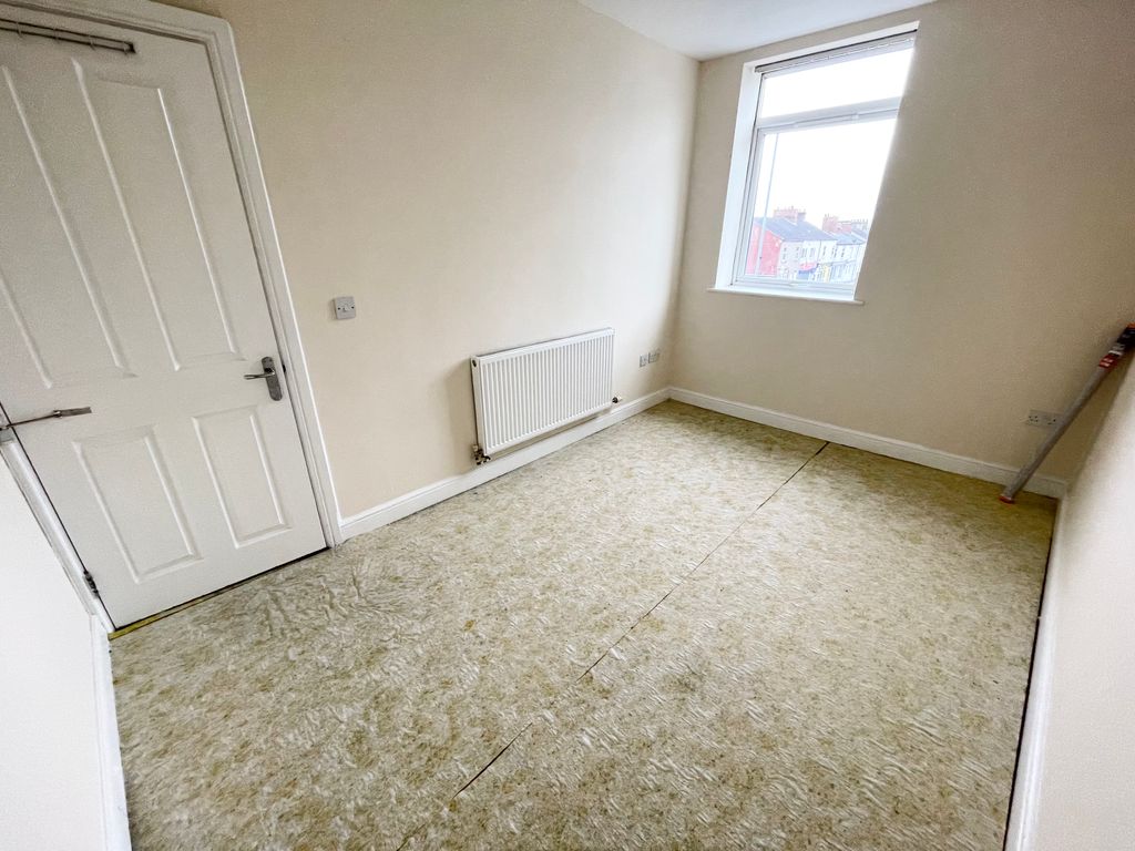 Property photo 2 of 4