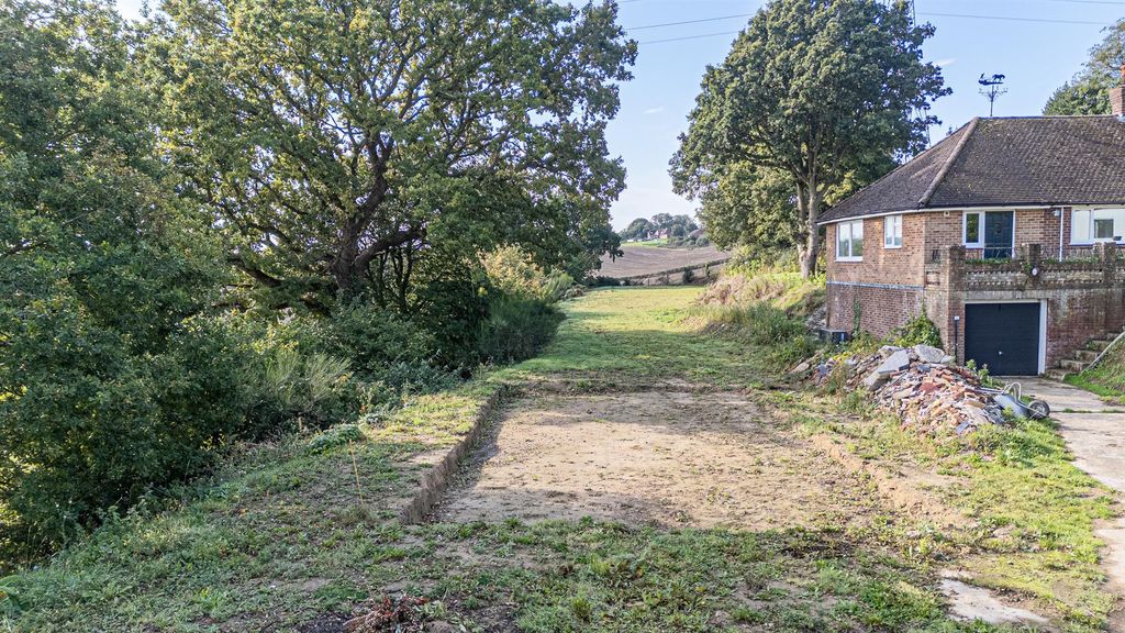 Property photo 3 of 3 Dji_20250919102102_0059_D_Alto.Jpg