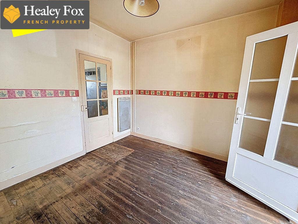 Property photo 3 of 13