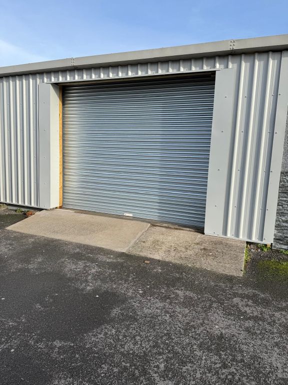 Property photo 3 of 5