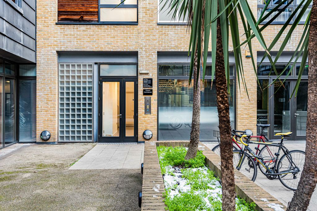 Property photo 3 of 12 18_11560.Jpg