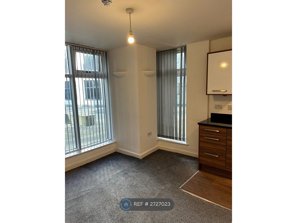 Property photo 3 of 5