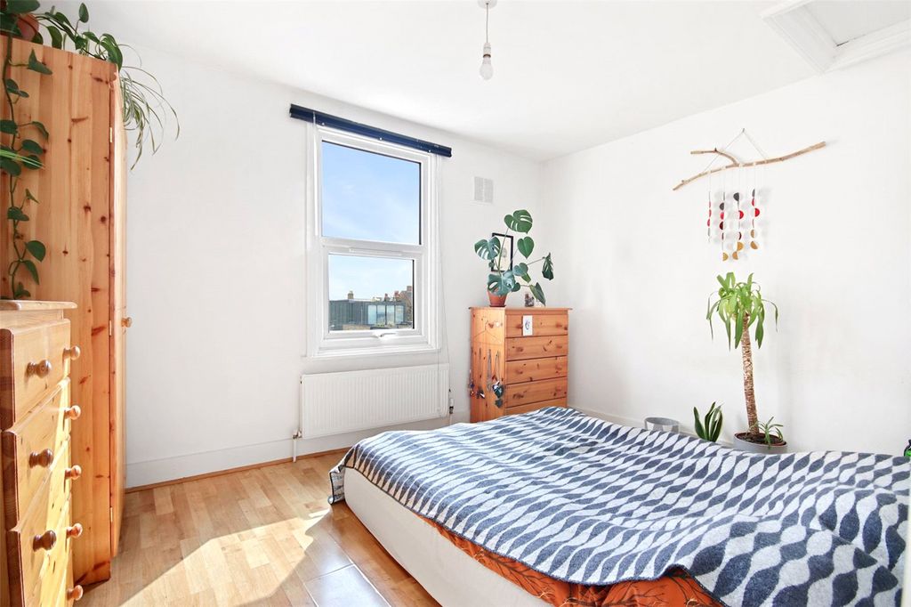 Property photo 2 of 11 Picture No. 03