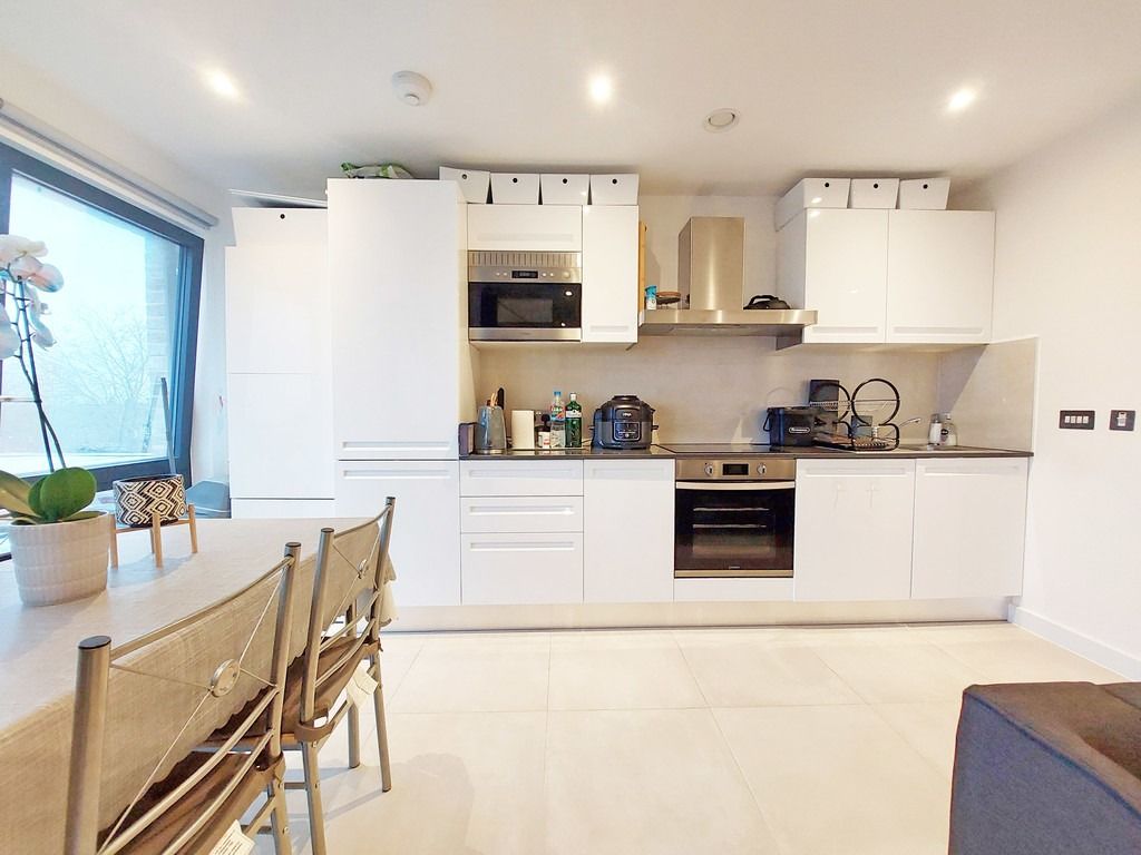 Property photo 2 of 16 4127864