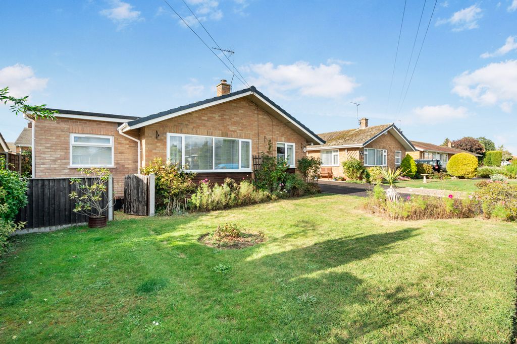 Property photo 1 of 17 Pbox-Img.Jpg