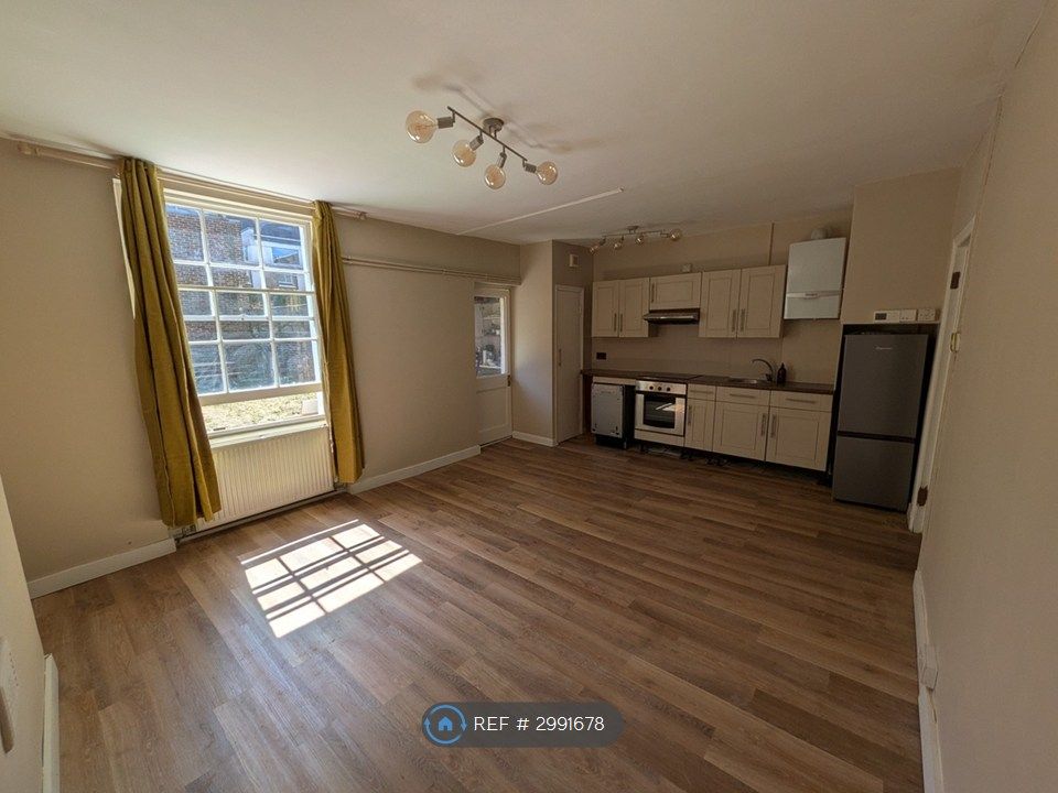 Property photo 3 of 5 Open Plan Kitchen