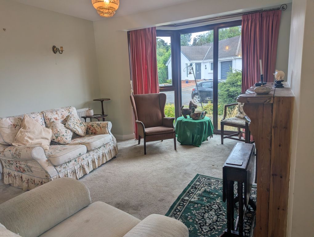 Property photo 2 of 11
