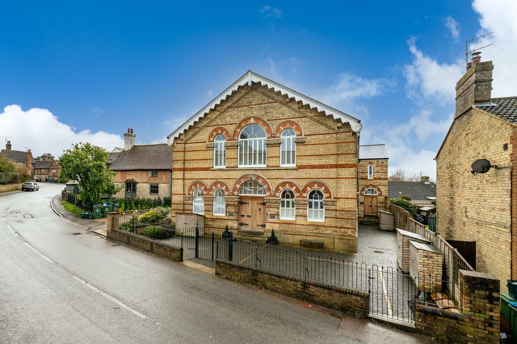 Property photo 1 of 21 Photo 0