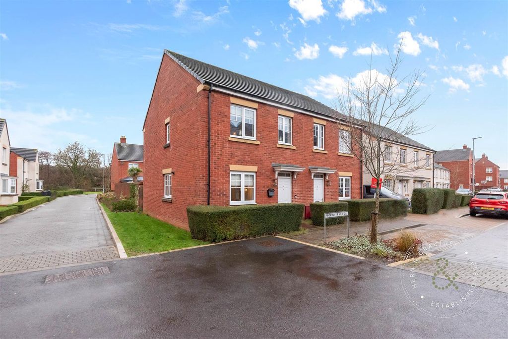 Property photo 1 of 28 Front.Jpg