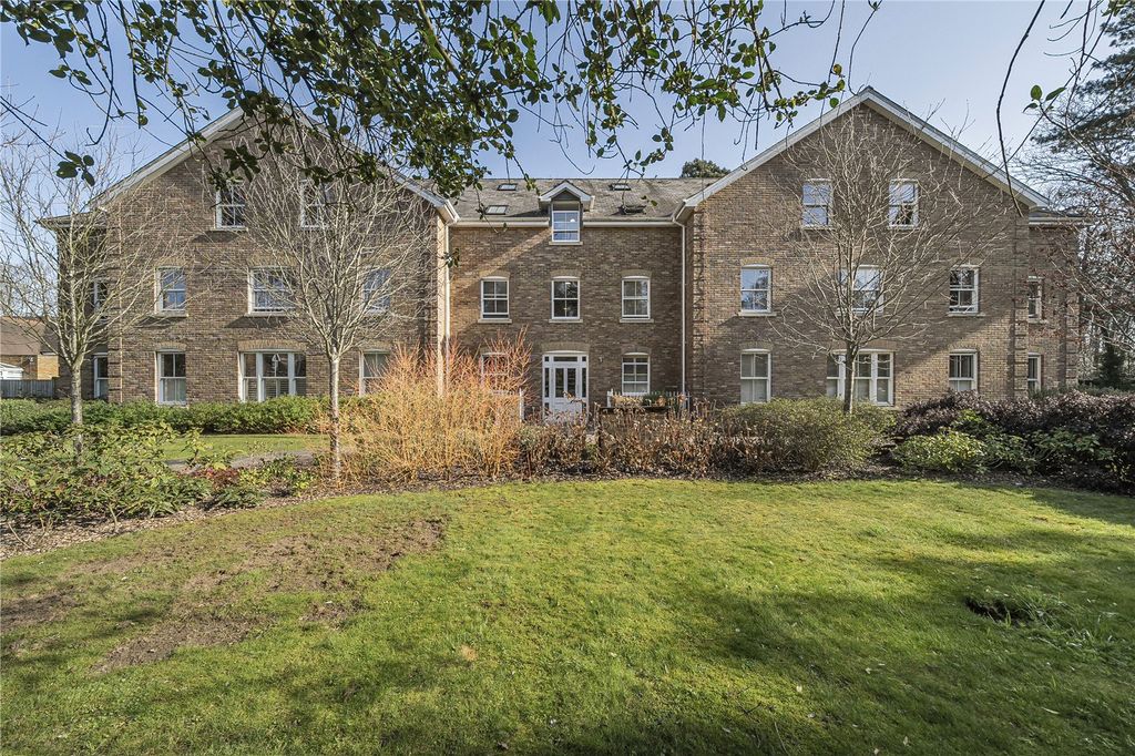 Property photo 1 of 11 Front Exterior