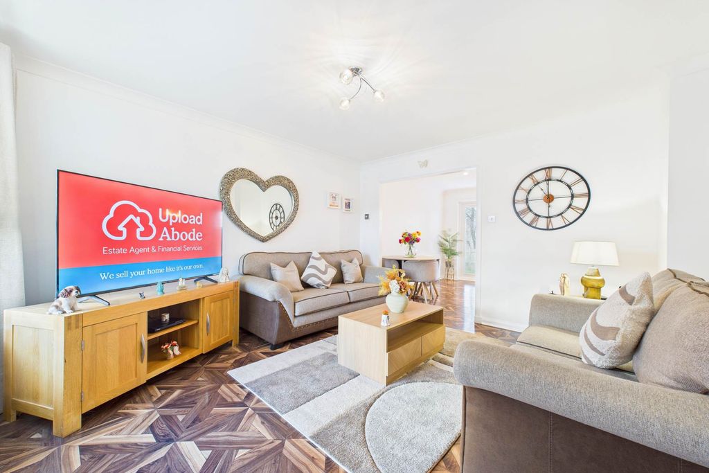 Property photo 2 of 24