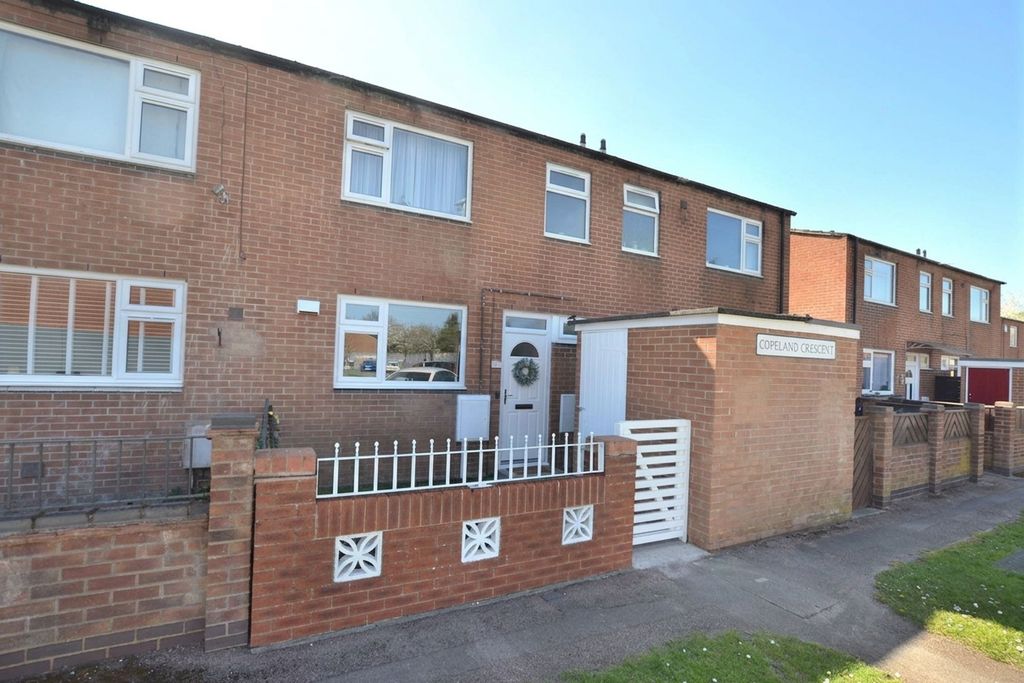 Property photo 1 of 32