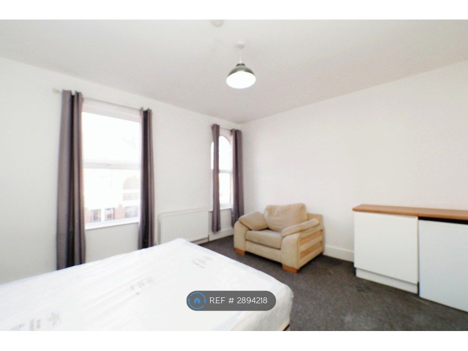 Property photo 1 of 25