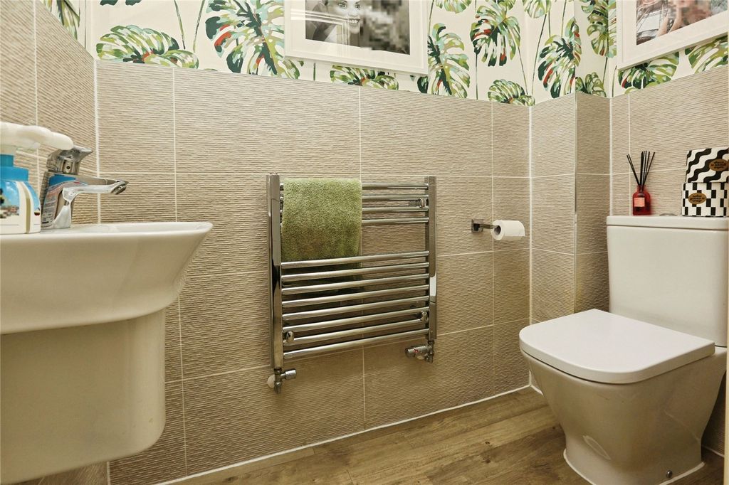Additional image 11 of 4 bed detached house for saleSword Drive, Fareham, Hampshire PO14