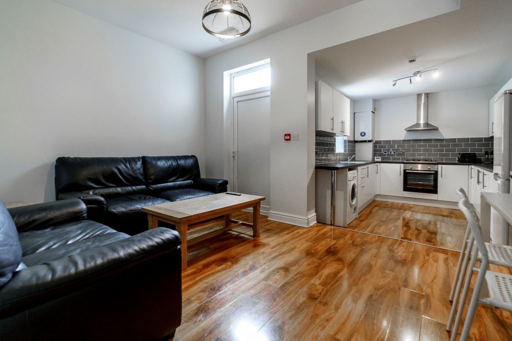 Property photo 1 of 38