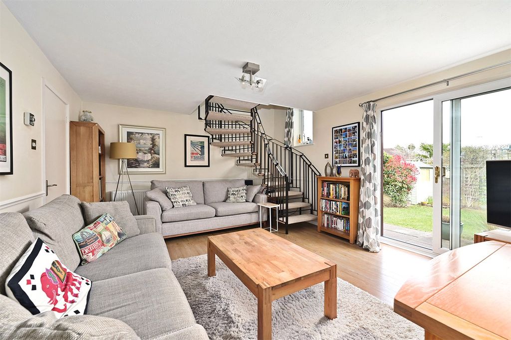 Property photo 2 of 10 Picture No. 02