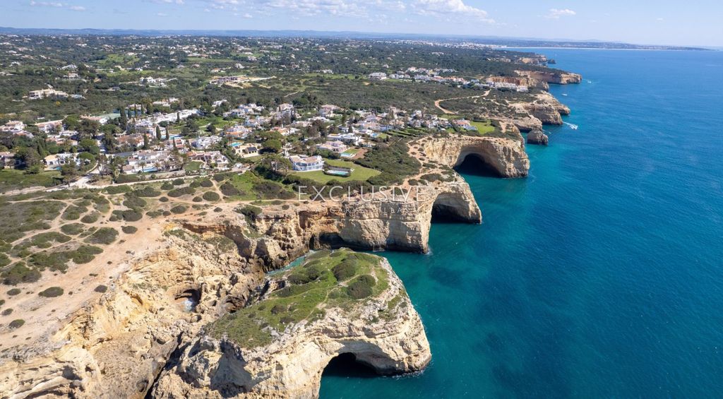 Property photo 2 of 30