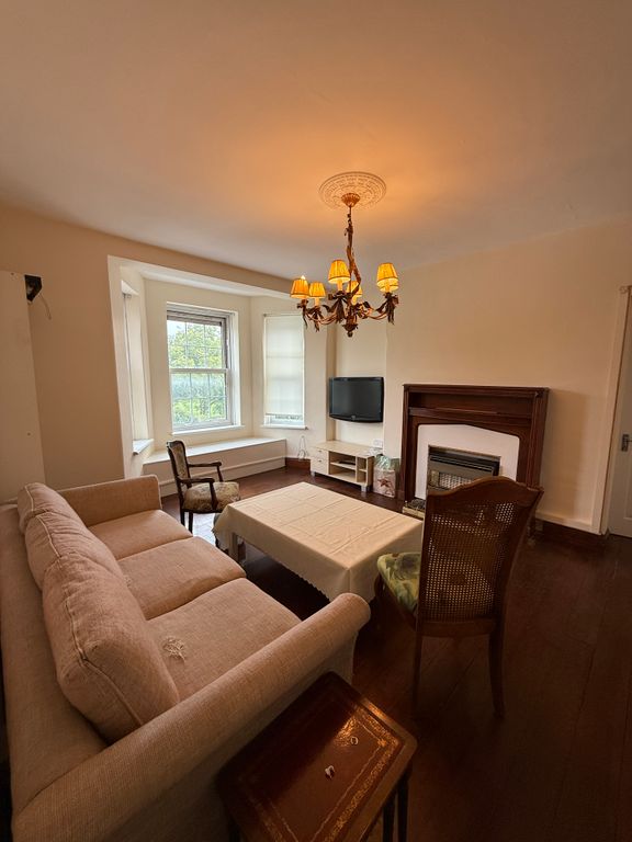 Property photo 1 of 11 Reception