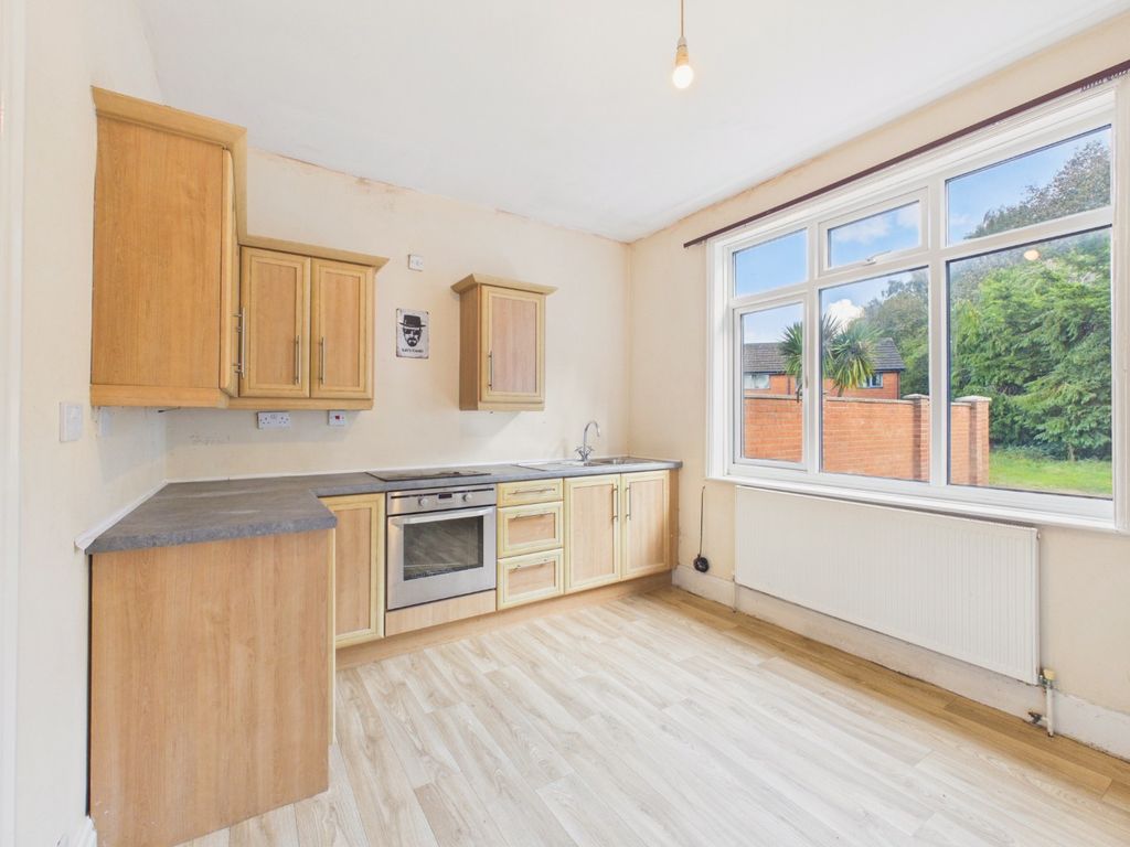 Property photo 2 of 22 5675644