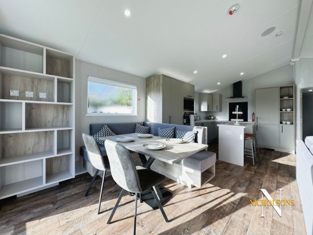 Property photo 3 of 15 2851905