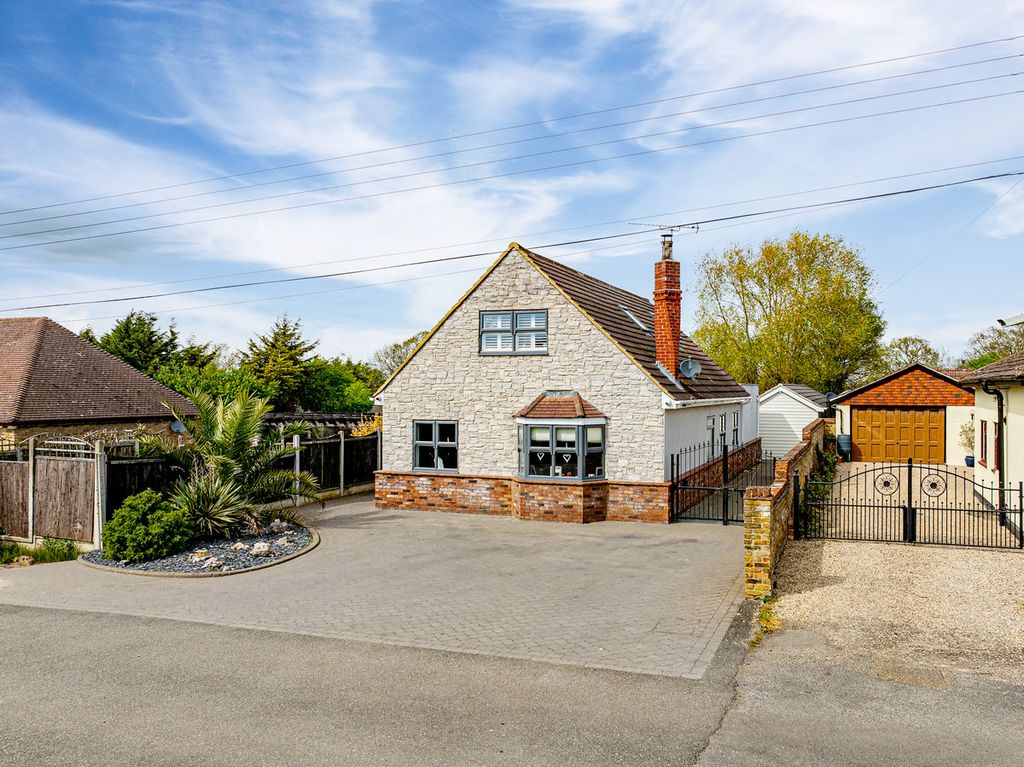 Property photo 1 of 45