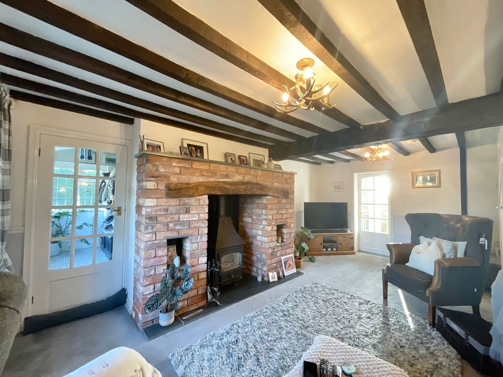 Property photo 3 of 16