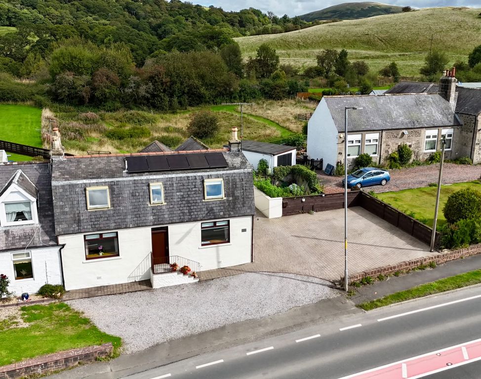 Property photo 1 of 35