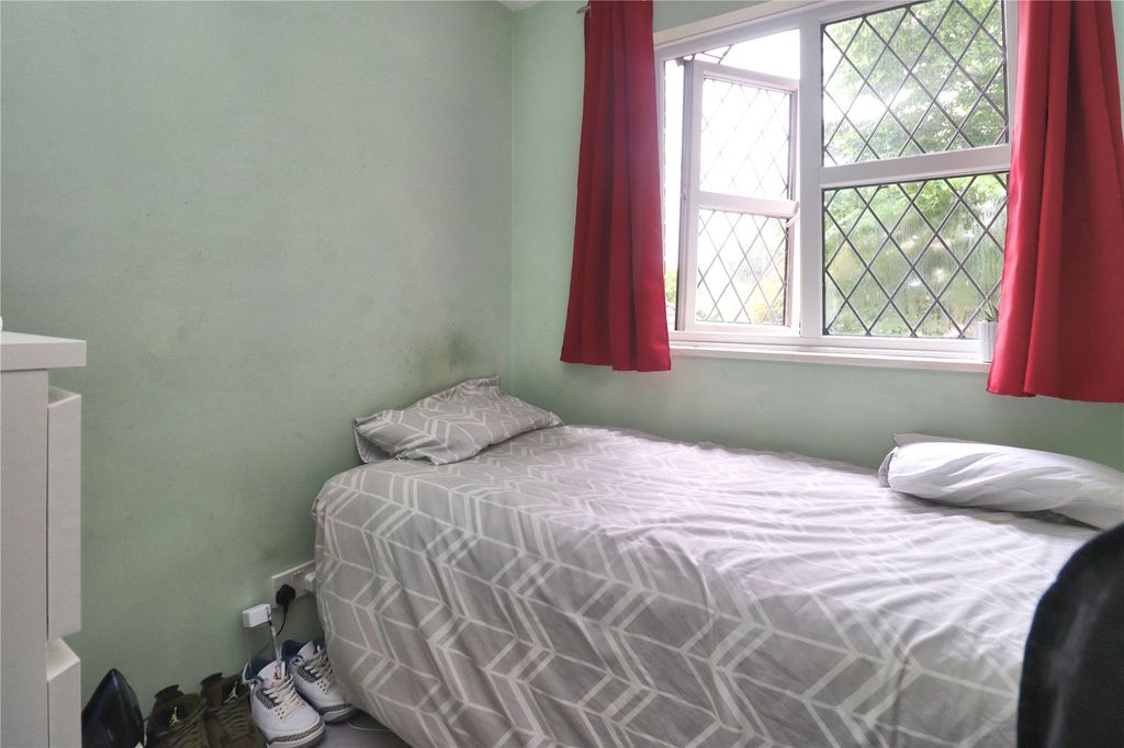 Property photo 3 of 13 Picture No. 04