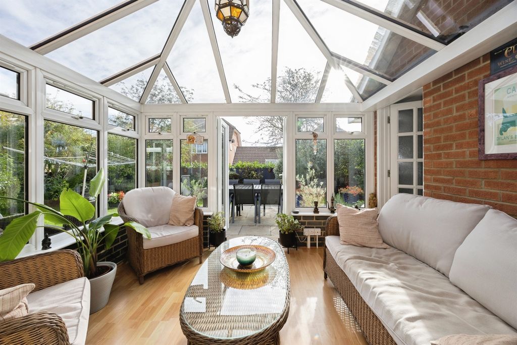 Property photo 2 of 18