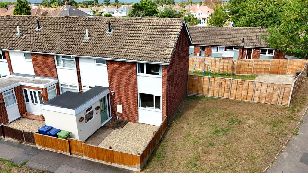 Property photo 1 of 15