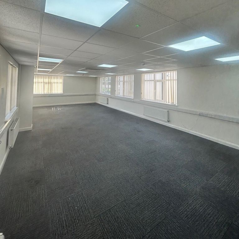 Property photo 1 of 4
