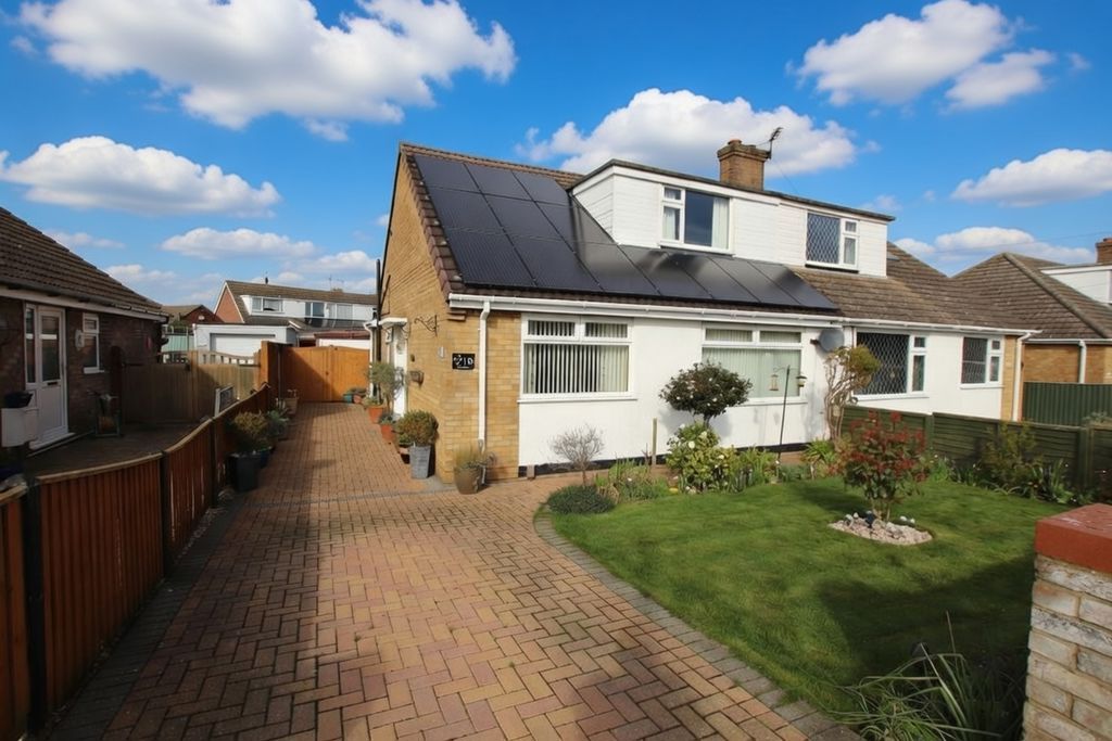 Property photo 1 of 13 Front