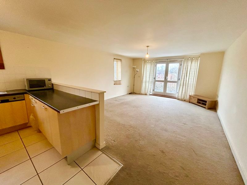 Property photo 2 of 19 Photo 9