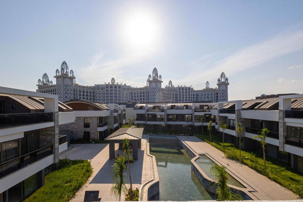 Property photo 1 of 17 Divine Apartment For Sale With On-Site Luxury Facilities - A Modern Complex With Social Facilities