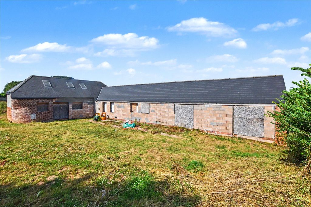 Property photo 2 of 19 Picture No. 02