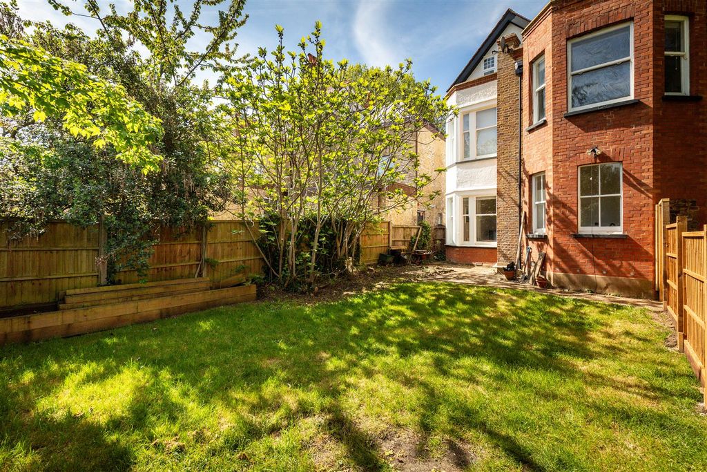 Property photo 3 of 9 Spencer Road-13.Jpg