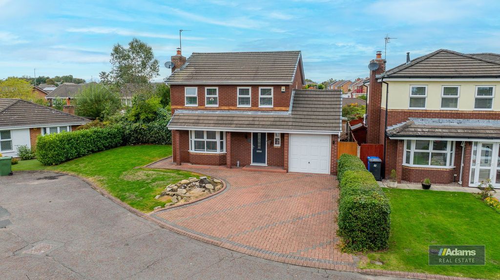 Property photo 2 of 35